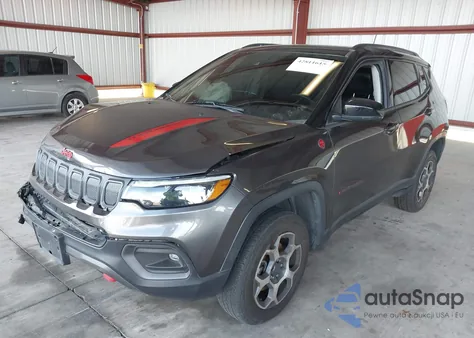 2022 Jeep Compass Trailhawk 4X4 from USA, damaged, VIN 3C4NJDDB1NT163191